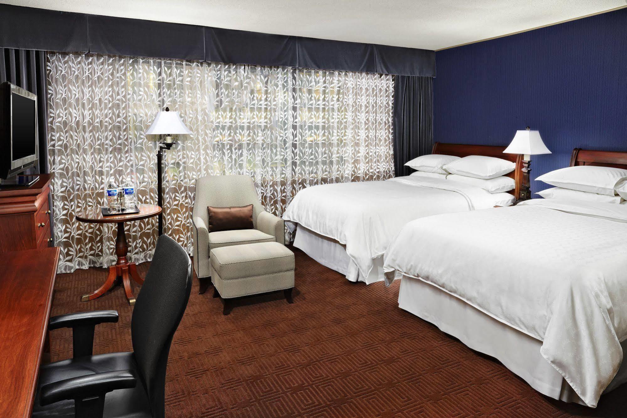 Sheraton Ottawa Hotel Phòng bức ảnh